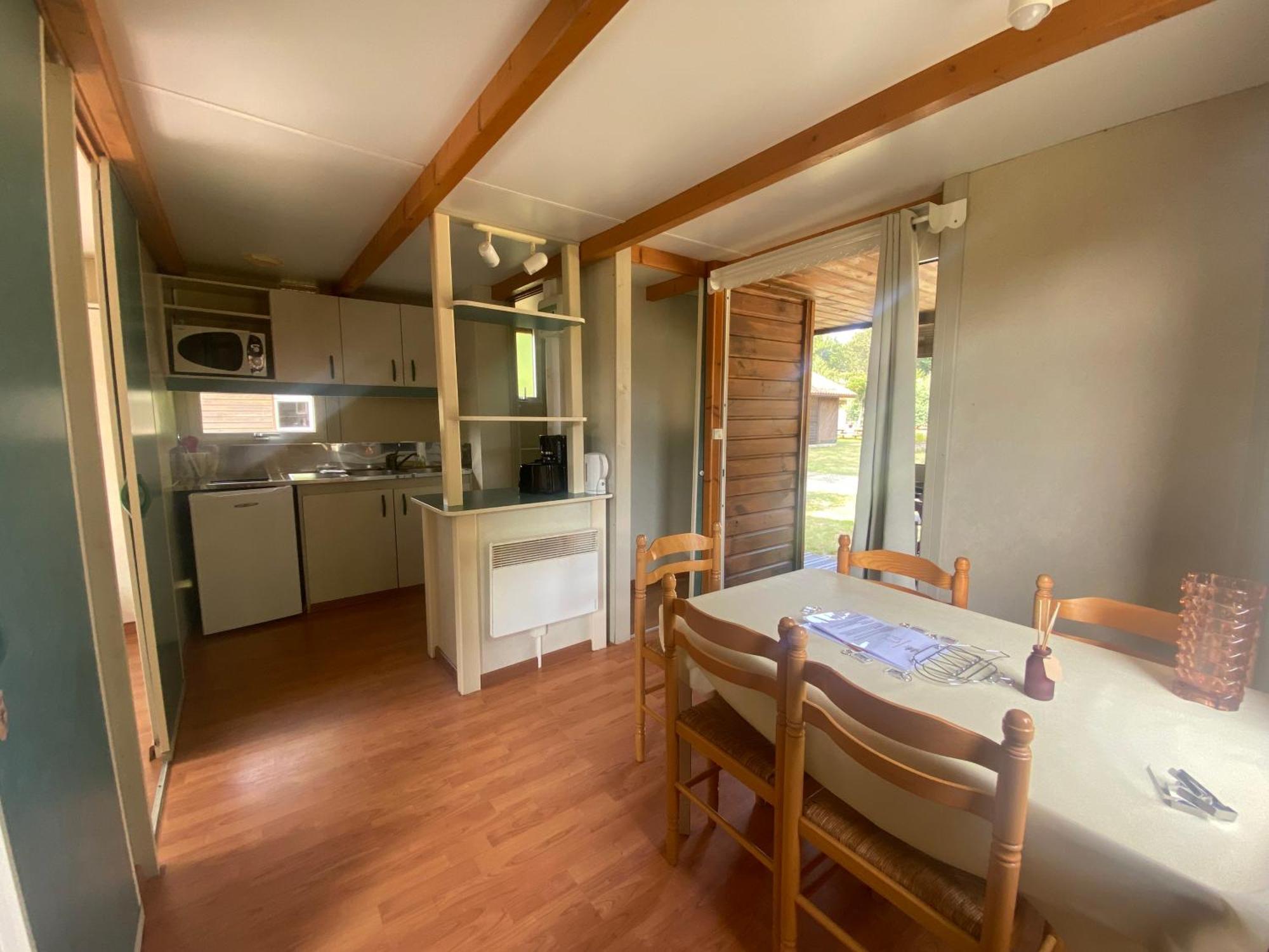 Camping Familial Les Chalets D'Uza Exterior foto