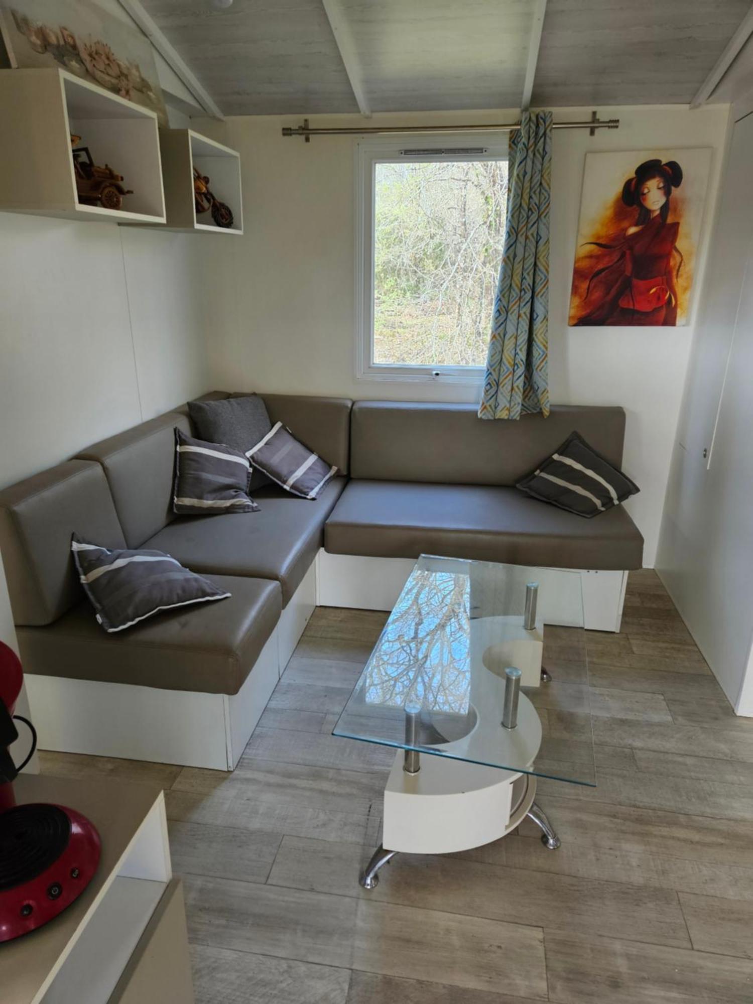 Camping Familial Les Chalets D'Uza Exterior foto