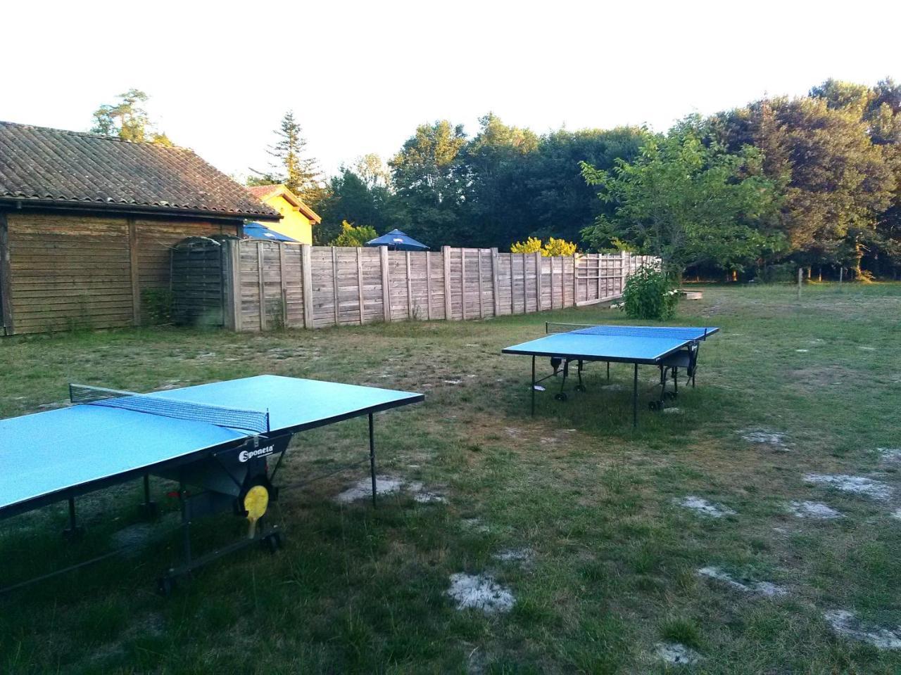 Camping Familial Les Chalets D'Uza Exterior foto